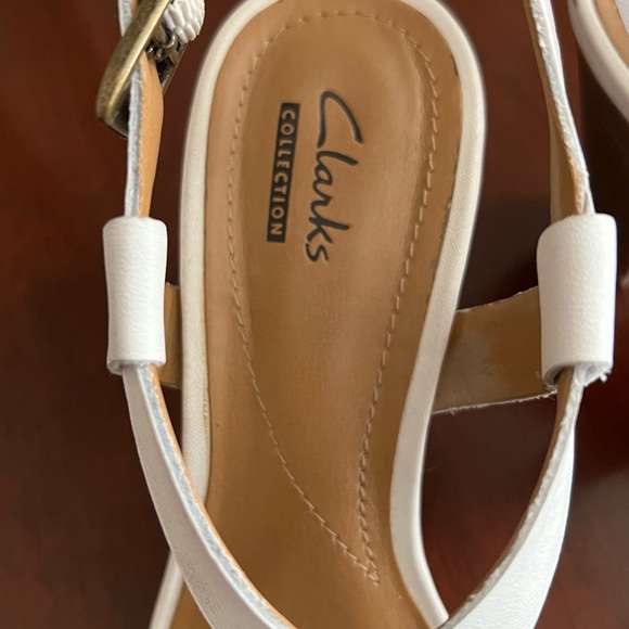 Clarks sandal size 7 - Picture 2 of 3